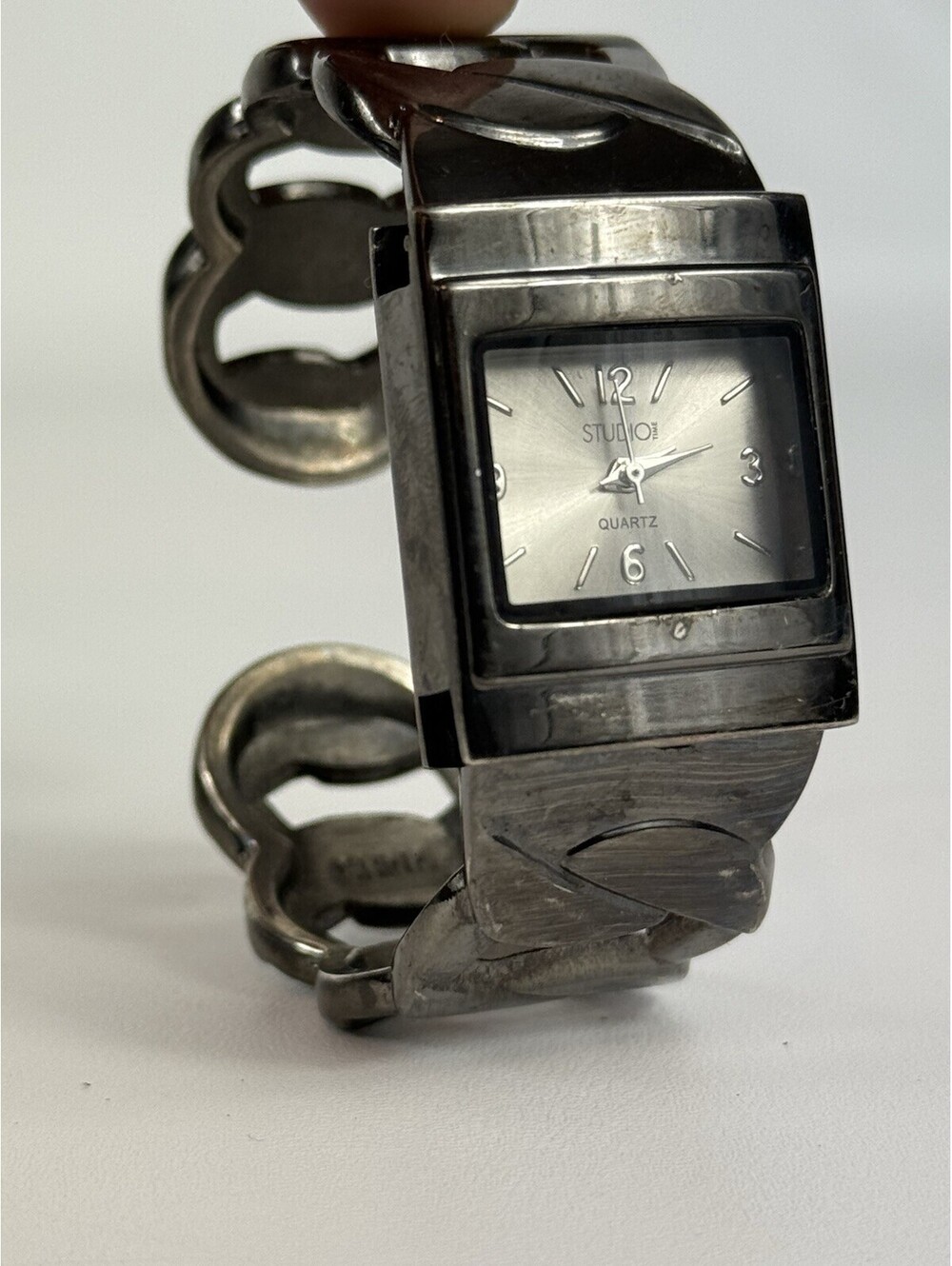 Women's STUDIO Time Black Tone Quartz Adjustable Watch Sz. 5 3/4" Untested